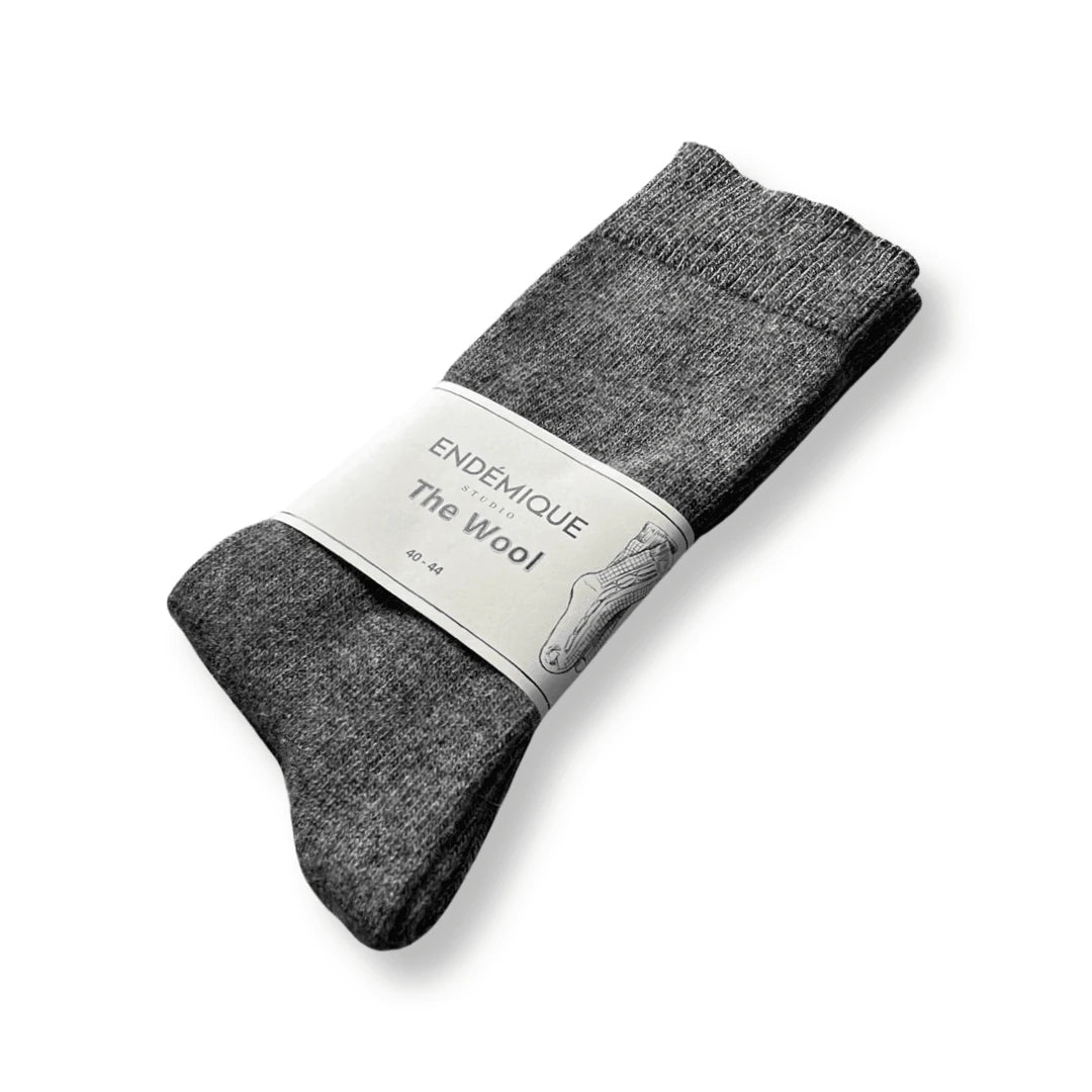 The Wool Plain Man's Socks
